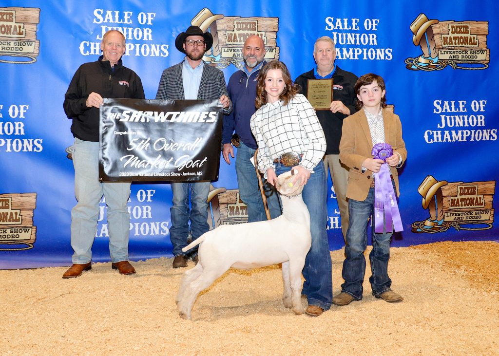 Rankin County Youth Recognized at Annual Dixie National Sale of Junior Champions