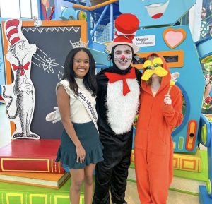 Miss Mississippi Teen Cameron Read Across America