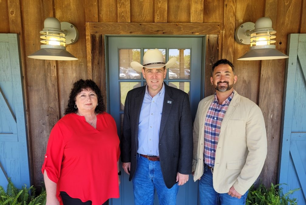 Ag Commissioner Andy Gipson names Hayes Patrick as director of administration for the Mississippi Department of Agriculture and Commerce. Theresa Love, MDAC employee of 26 years, will serve as acting director of the Mississippi Agriculture and Forestry Museum in his stead. Pictured L-R: Theresa Love, Acting Director of the Mississippi Agriculture and Forestry Museum; Andy Gipson, Commissioner of Agriculture and Commerce; and Hayes Patrick, Director of Administration at MDAC.