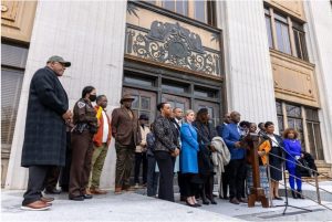 Circuit Court Judge Winston L. Kidd, center, stands with other Hinds County judicial officers as he speaks about their opposition of proposed House Bill 1020 at the Hinds County Circuit Courthouse in Jackson, Miss., Tuesday, January 31, 2023. Credit: Eric Shelton/Mississippi Today