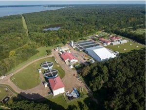 The O.B. Curtis Water Treatment Plant remains active in Ridgeland, Mississippi on September 1, 2022. (Rory Doyle/Deep Indigo Collective for Mississippi Today)