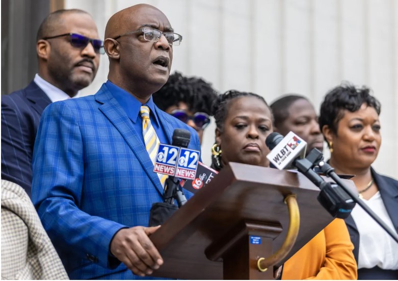 New state-appointed Jackson court in limbo as fight to block it continues