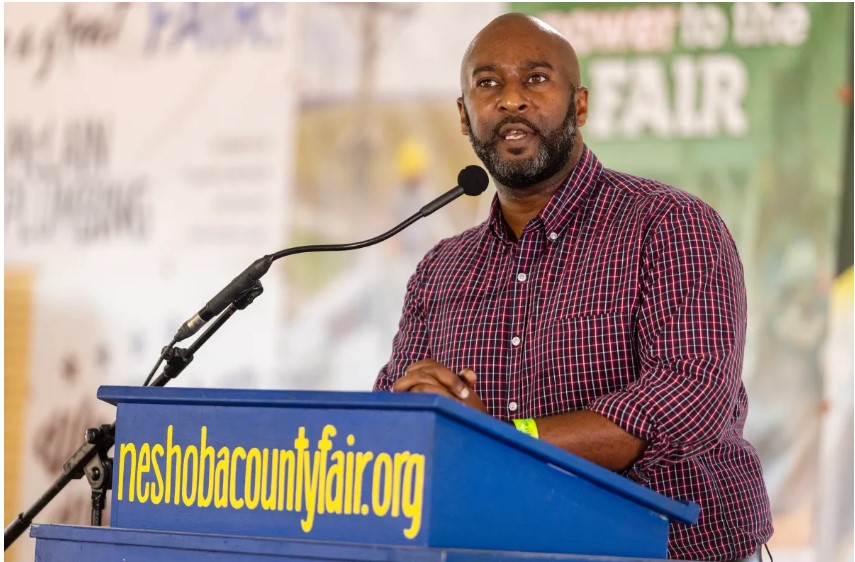 State election board allows Democratic Party to pick new candidate for secretary of state