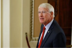 Sen. Roger Wicker arrives at the Senate Chamber at the Capitol Tuesday, Jan. 21, 2020, in Washington. (AP Photo/Steve Helber)