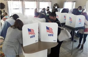 Voters filled every available space inside the community room of The Mark Apartments in Ridgeland on Nov. 3, 2020. Credit: Vickie D. King/Mississippi Today