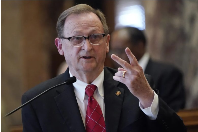 Dean Kirby elected to second term as Senate’s second-in-command