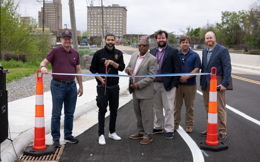Group photo L+R: City of Jackson Engineer Robert Lee, Jackson Mayor Chokwe Antar Lumumba, Mississippi Transportation Commission Chairman Willie Simmons, LPA Transportation Engineer William Andrews, Hemphill Construction Company Project Manager Stephen Smith, State LPA Engineer Mitchell Young.