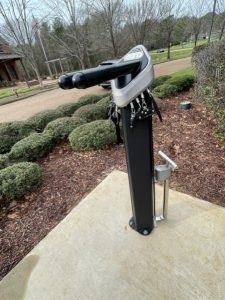 A new bike repair work stand has been added at the Clinton Visitor Center. (Photo by Randy Bell).