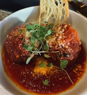 Kara’s Sights & Bites: 48 hours in Grapevine: ‘Christmas Capital of Texas” is the perfect getaway