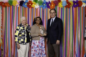 erald D. Ball - Together We Make a Difference AwardMississippi Museum of Art – Ms. Marjorie Ball, Lydia Jasper, Assistant Curator of the Permanent Collection and 35th Serendipity Guest Curator, James G. "Bo" Chastain, MSH Hospital Director