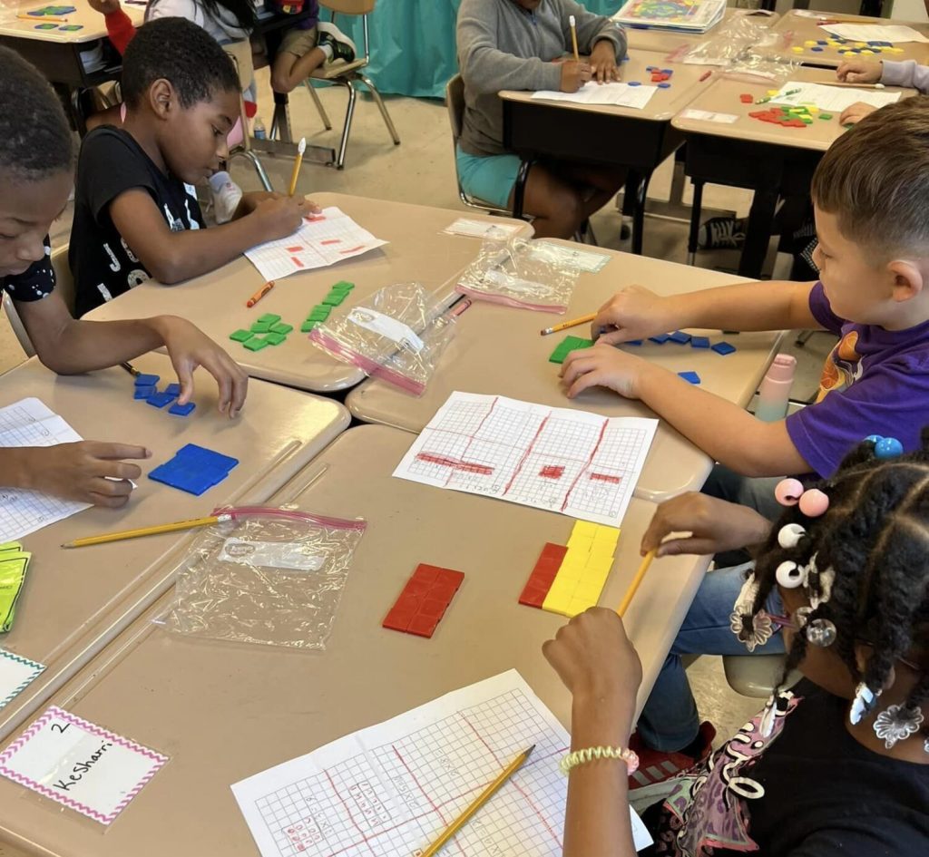 Students at Eastlawn Elementary School in Pascagoula, MS (Photo from school's Facebook page, Sept. 1, 2022)
