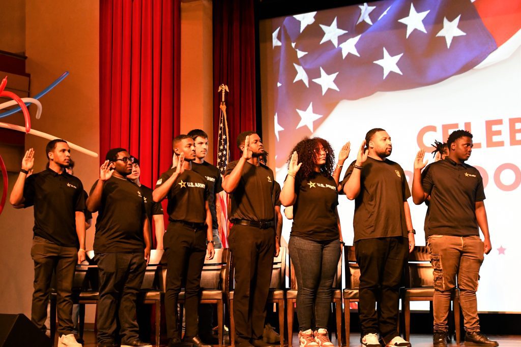 Sixteen Future Soldiers take the Oath of Enlistment at the National WWII Museum in partnership with the Louisiana Dept. of Education (LDOE) commemorating ‘Constitution Day’, August 2024. (Photo By U.S. Army) 