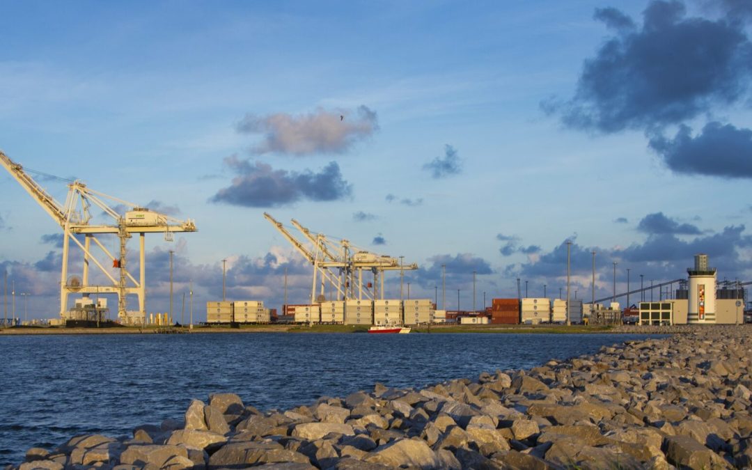 Photo from ShipMSPA Gulfport’s port could be significantly affected. A shutdown would devastate the agricultural industry, Ag Commissioner says.