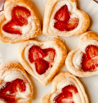 Kara’s Sights and Bites: Take a simple (and fresh) route to a Valentine’s Day treat