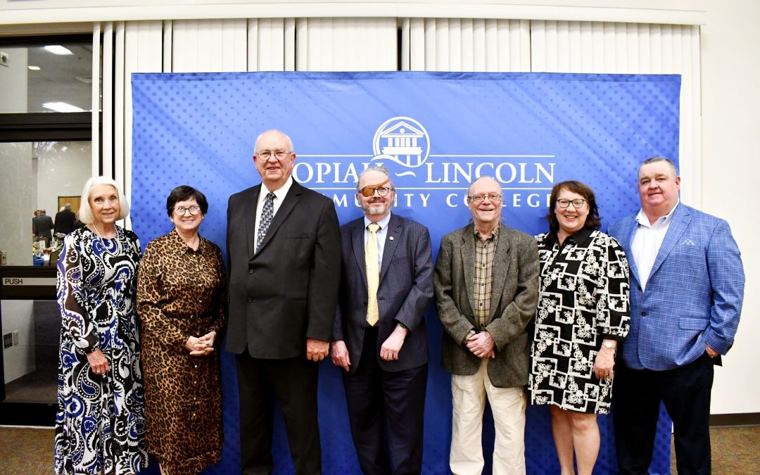 Co-Lin Foundation Hall of Fame inducts nine