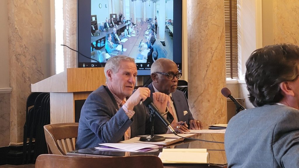 From left, House Investigate State Offices Chair Randy P. Boyd (R) and Senate Investigate State Offices Chair Albert Butler gather information about the current state of the Medicaid program in Mississippi during a meeting held Monday afternoon. Photo by Jeremy Pittari
