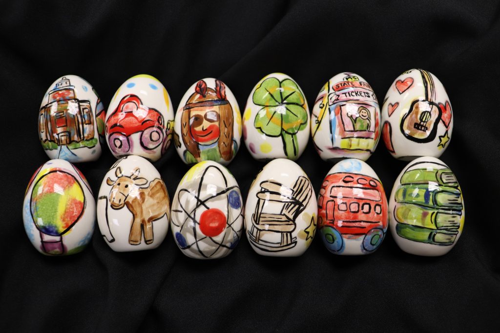 Twelve Mustard Seed community members were given the opportunity to decorate an egg representative of Mississippi. This year’s theme was “Iconic Events in Mississippi.”
