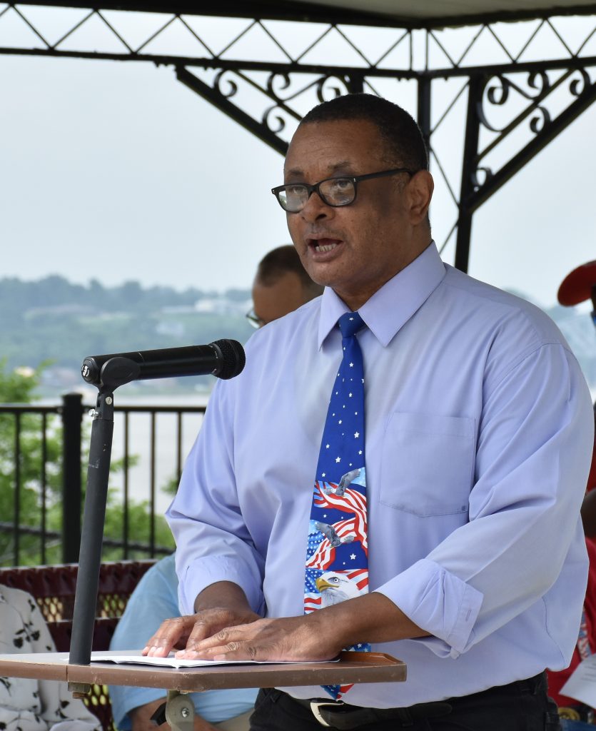 Dr. Roscoe Barnes III was the guest speaker at the Miss-Lou Memorial Day ceremony Monday, May 26, at the Natchez National Cemetery. Barnes is the cultural heritage tourism manager at Visit Natchez. Photo by Albert L. Jones.