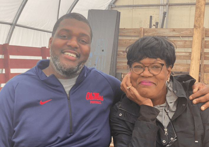 The football lives of Belton and Marcus Johnson shaped by their mom’s work ethic