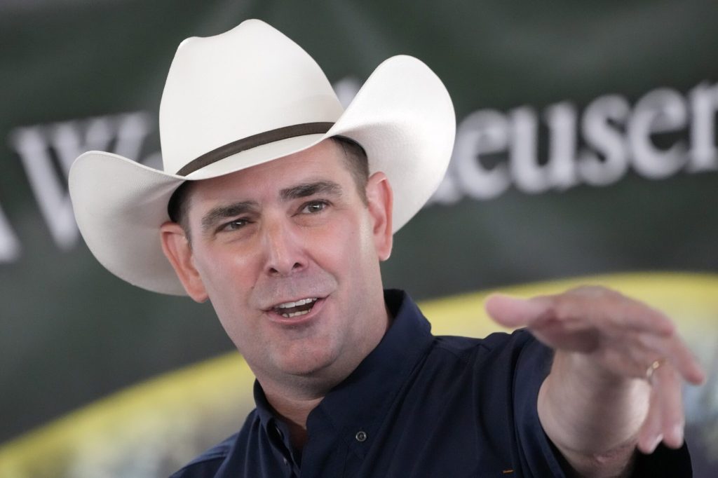 Have hat, will run for Governor. Commissioner of Agriculture Andy Gipson became the first candidate to publicly announce for Mississippi’s highest office. We break down his candidacy and the political dynamics heading into 2027.