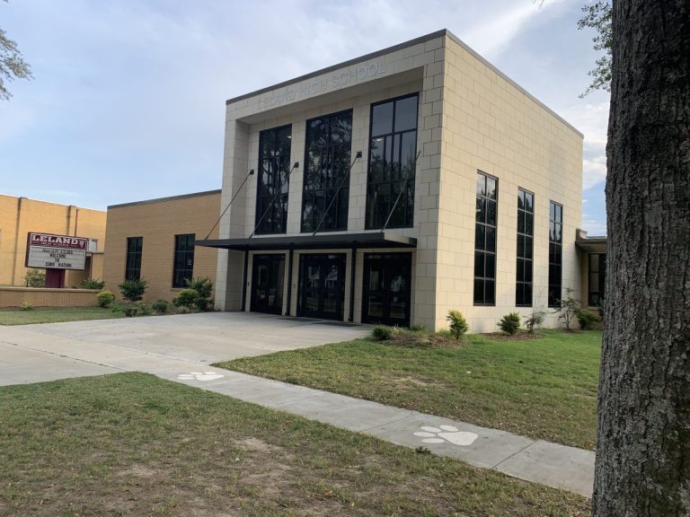 School Choice in the Delta: Navigating Opportunity and Risk in Mississippi’s Next Education Debate