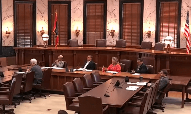 Senate study committee looks at insurance market, health care delivery in Mississippi