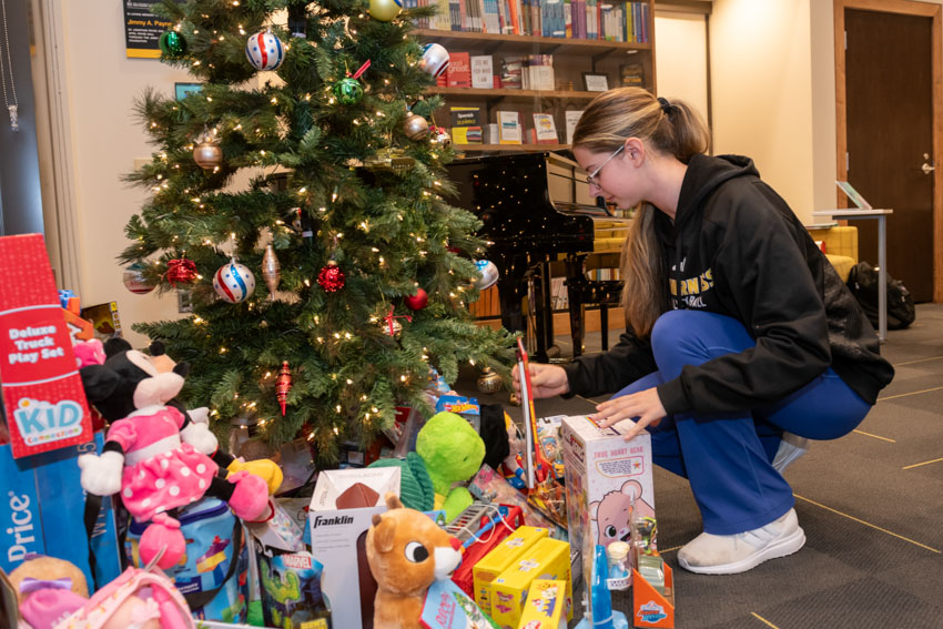 Southern Miss Partners with U.S. Marine Corps Reserve for Annual Toys for Tots Drive