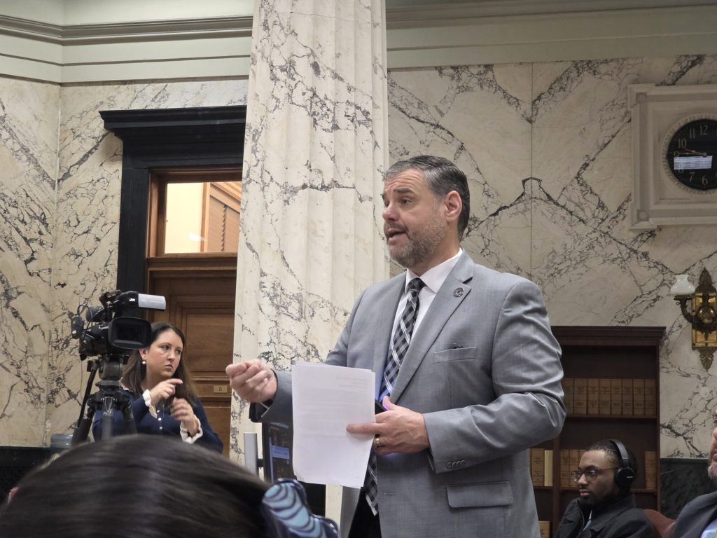 State Superintendent Dr. Lance Evans describes to the Senate's Education Committee how many Carnegie units a student needs to graduate during Thursday's committee meeting. (Photo by Jeremy Pittari | Magnolia Tribune)