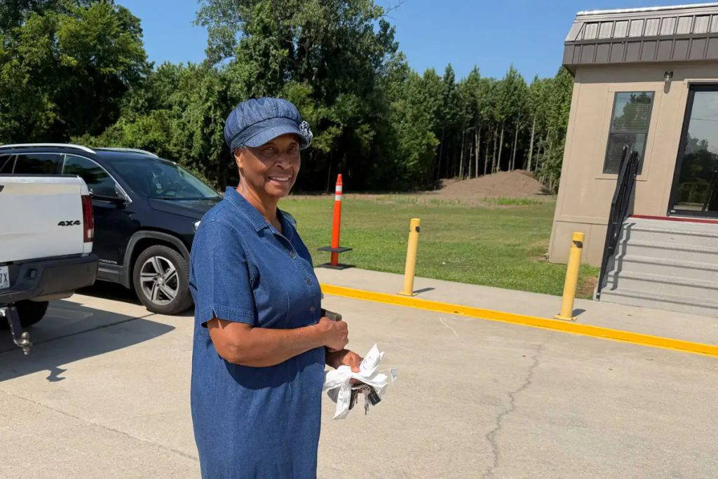 Erma Johnson, a Rosedale native, visits the newly opened Delta Health Center in Rosedale, Mississippi on July 10, 2026. MFP Photo by Jaylin R. Smith