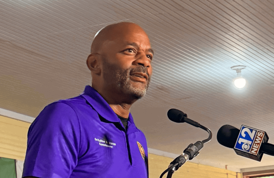 Central District PSC Commissioner De'Keither Stamps (D) speaks at the Neshoba County Fair (Photo by Frank Corder | Magnolia Tribune)